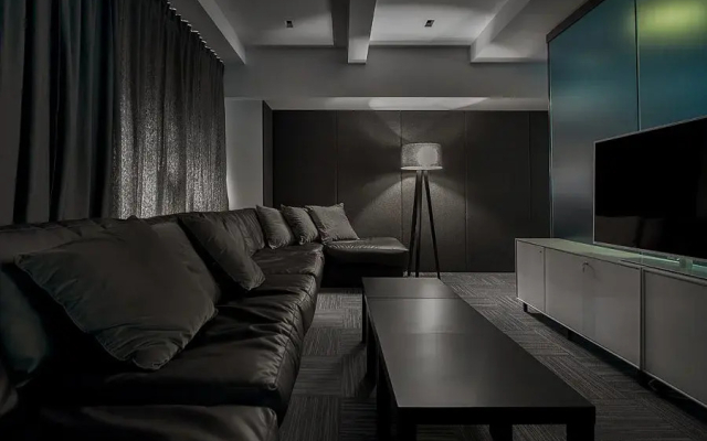 Workstation Capsule Hotel