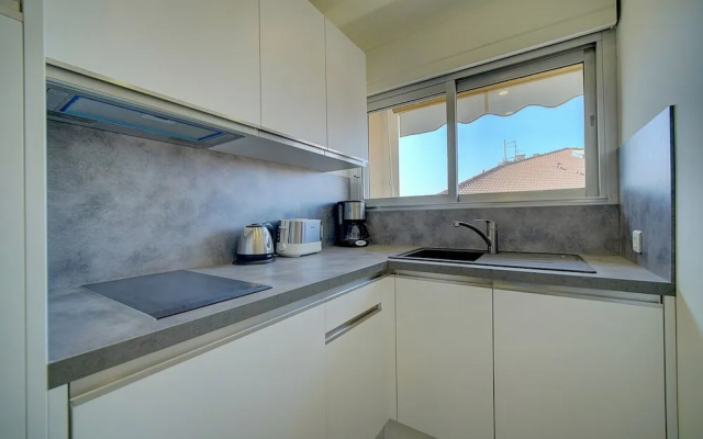 Studio Moderne ET Renove A 2MN Croisette A0b166