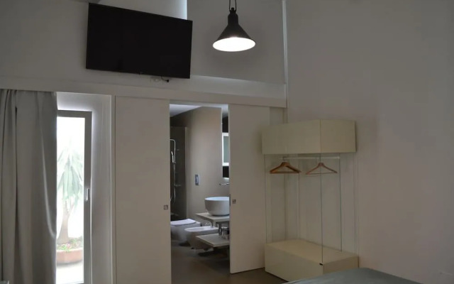 Corte Cairoli B&B and Suite