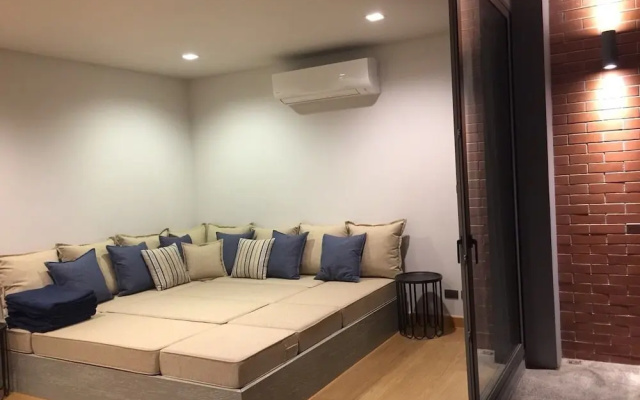 Baan Sandbox Pattaya Beachfront Villa