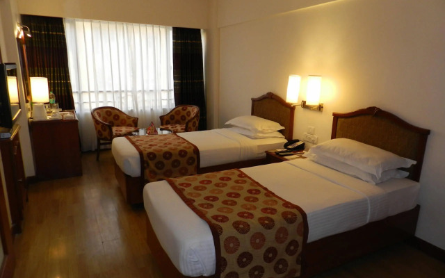 Fariyas Hotel