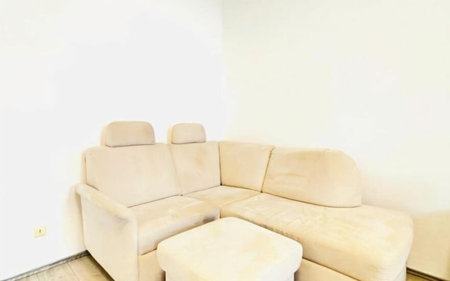 Cozy 3BR Apt for 6 Near to FAC Platz
