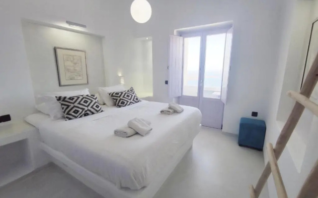 V Angelo Suite
