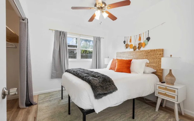 Bay Breeze Bungalow
