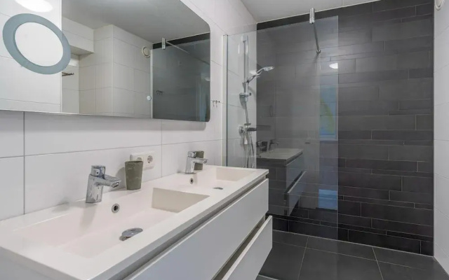 4 Person Apartment With sea View