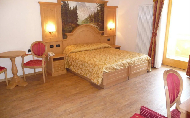 Hotel Almazzago