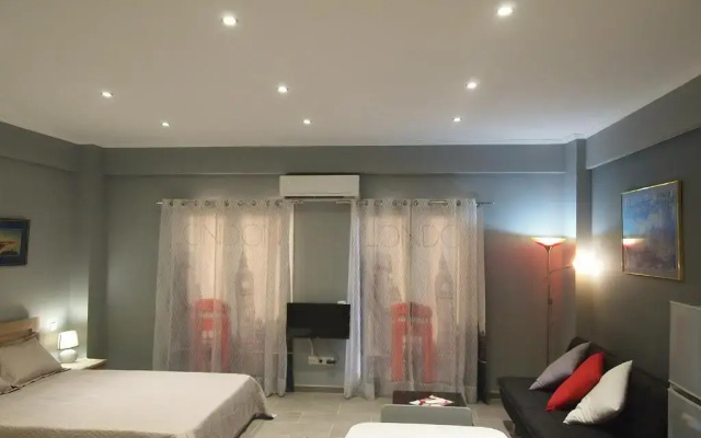 Ideally Situated Corfu Old Town Studio