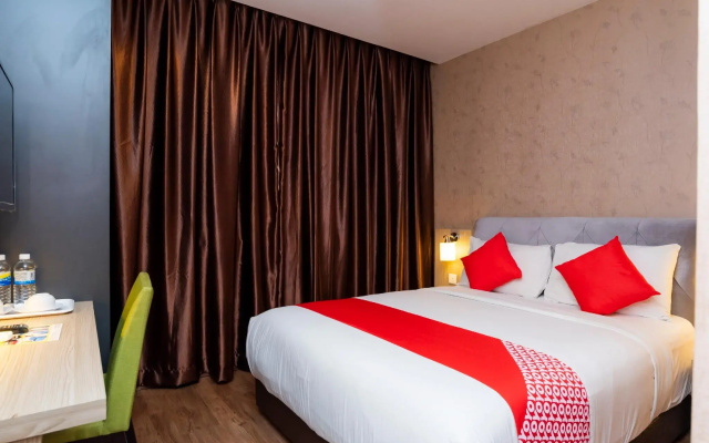 HOTEL 101 Ulu Tiram