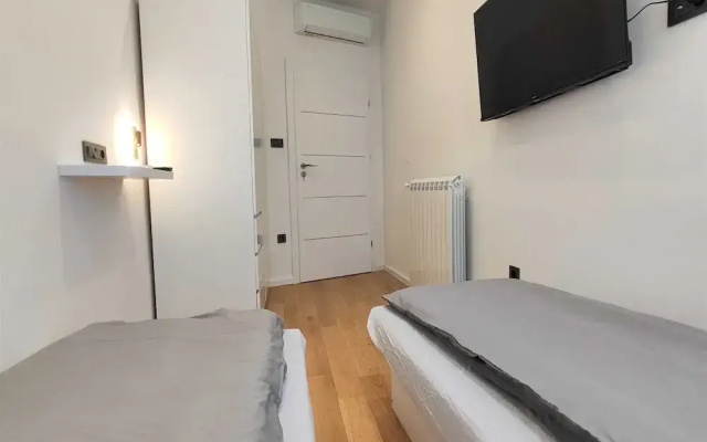 Bright and Spacious Stay With Private Parking in Crikvenica