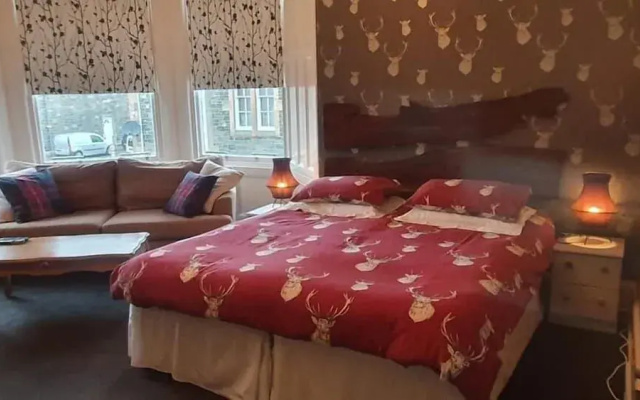 The Neidpath Inn