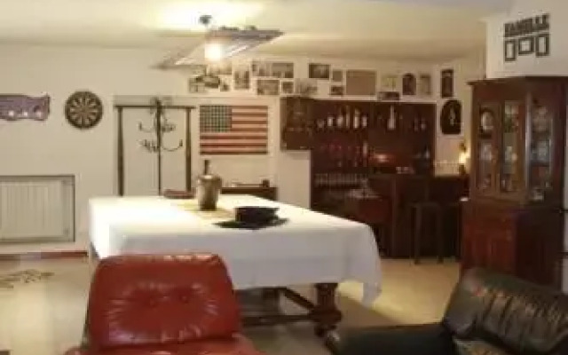 Lodge Roma