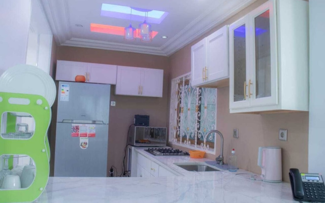 Rovie Estate Apart Hotel Buea