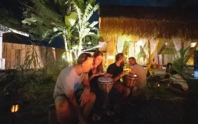 Nautilus Hostel & Hammocks