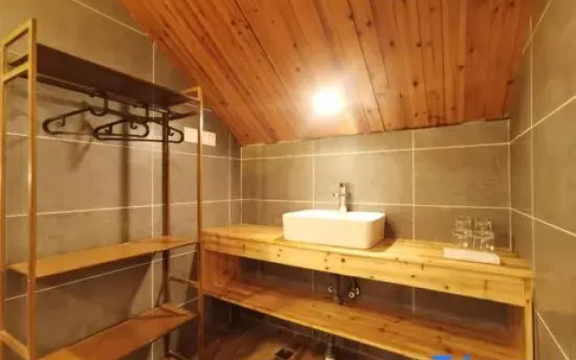 Xiaofengsheng B&B