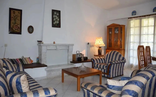 Maria s Sea View House