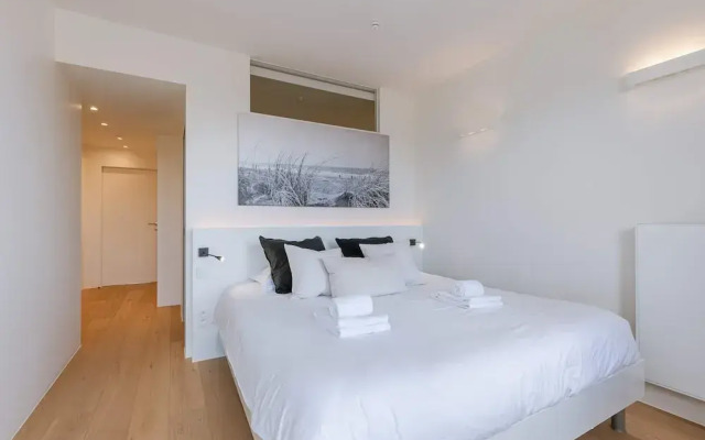 Trendy Apartment for 4 at 200m From the Coastline