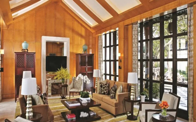 Four Seasons Hotel Hangzhou at West Lake
