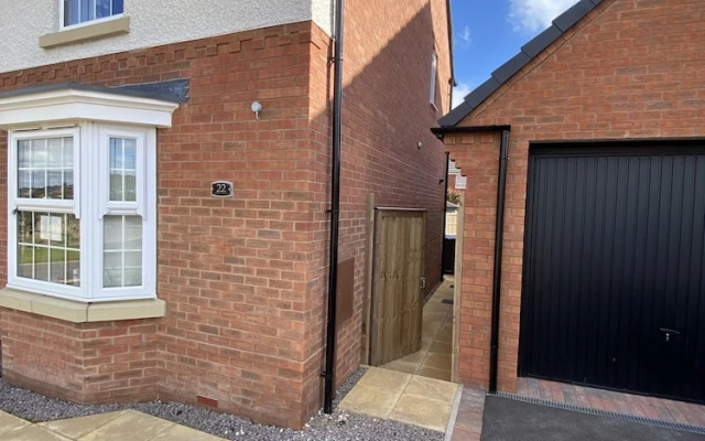 Charming 4-bed House in Grantham