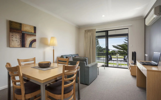 Quest Bunbury Apartment Hotel
