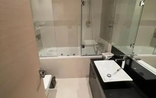 Unique 2 bedroom apartment over the Golf course
