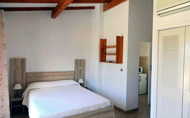 Modern 3-guest Apartment in L'ile Rousse