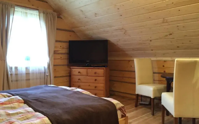 Gniazdko Pod Lipą