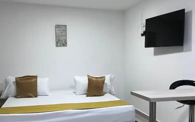 Hotel Granada Suites Deluxe