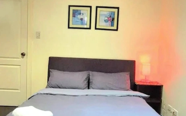 Luxurious 2BR Condo in Makati City With Stunning Views