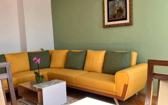 The Goldie Apartment