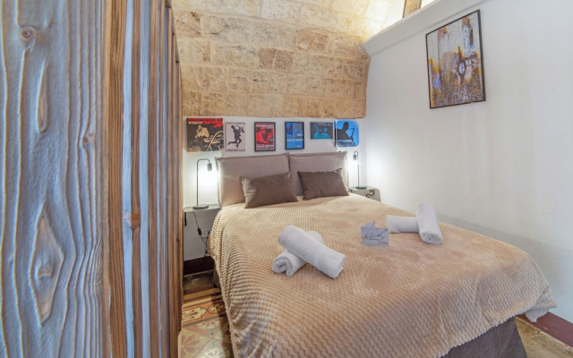 Jazzy House In Historic Centre