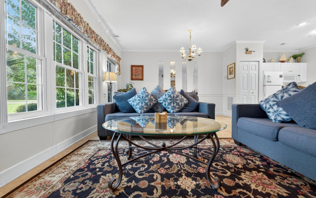 Magnolia North 4868 U103