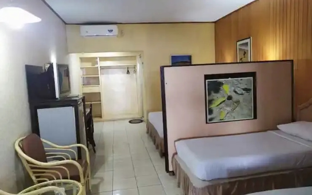Merak Beach Hotel