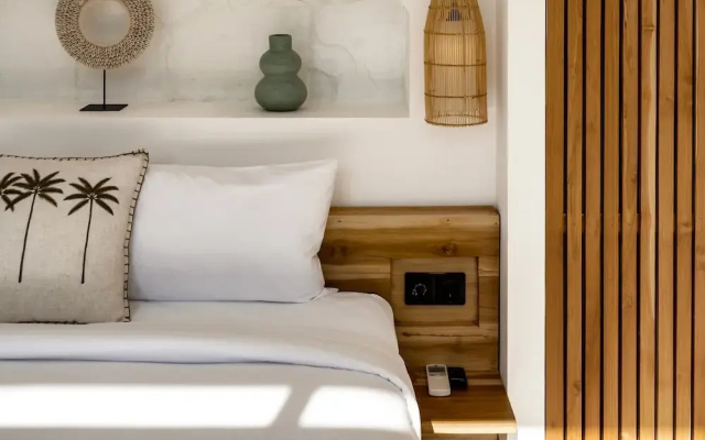 Palm Residence Lot 22 Villa Uluwatu - Tranquil Stay with Modern Comfort