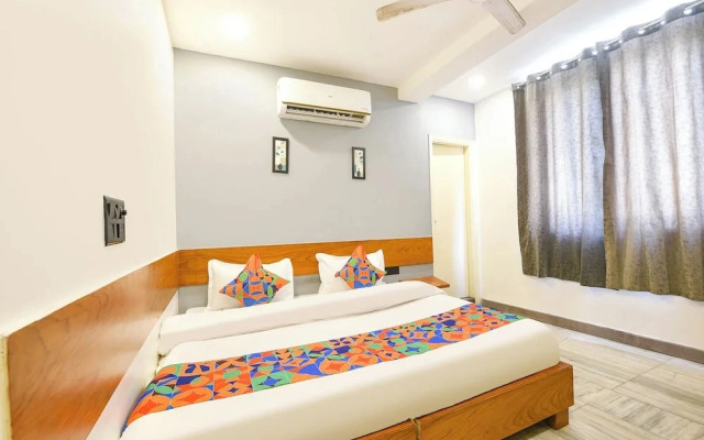 Fabhotel Amar Residency