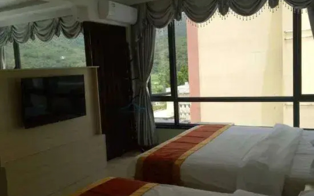 Xiachuan Yinting Holiday Hotel