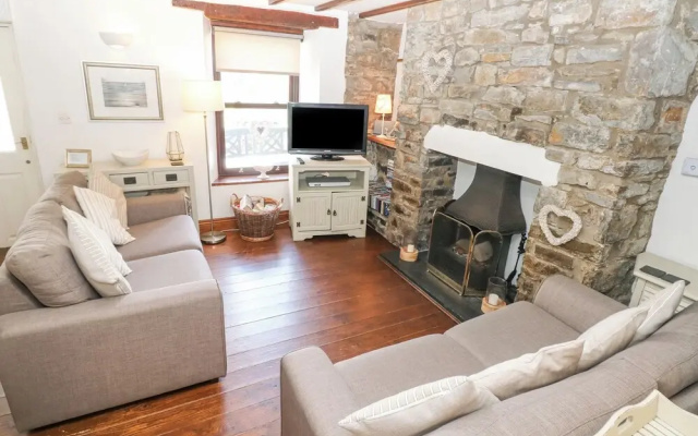 Inglenook Cottage