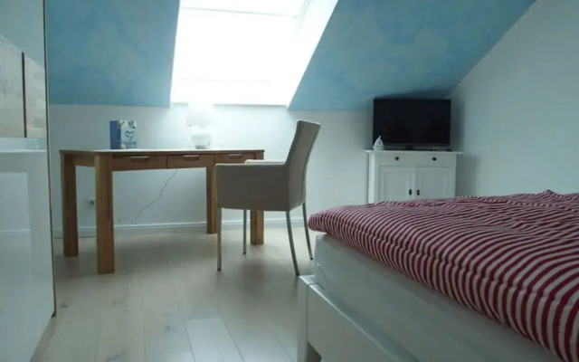 Lutje Sandbank Modern Retreat