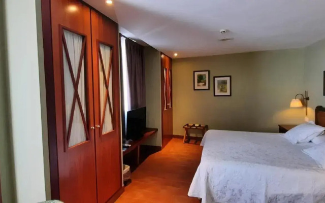 Hotel Sant Jordi