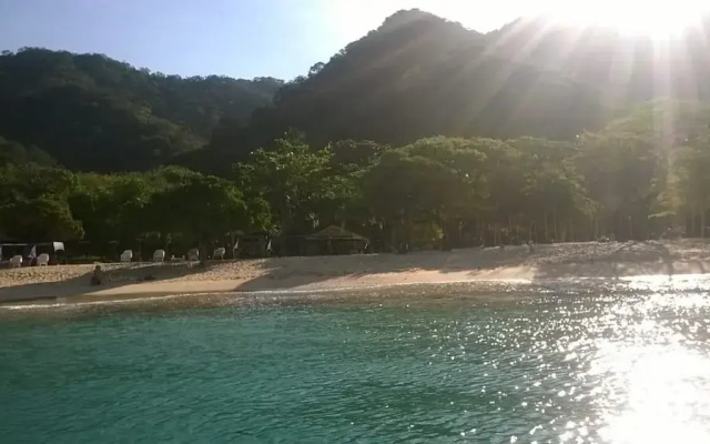 Hostal Olas Club De Neguanje - P Tayrona