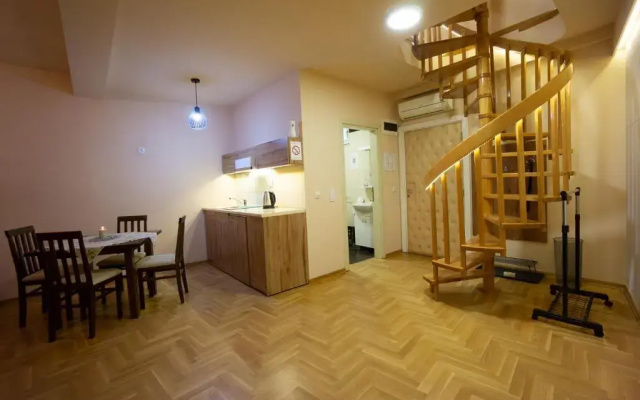 Aleksei apartmani