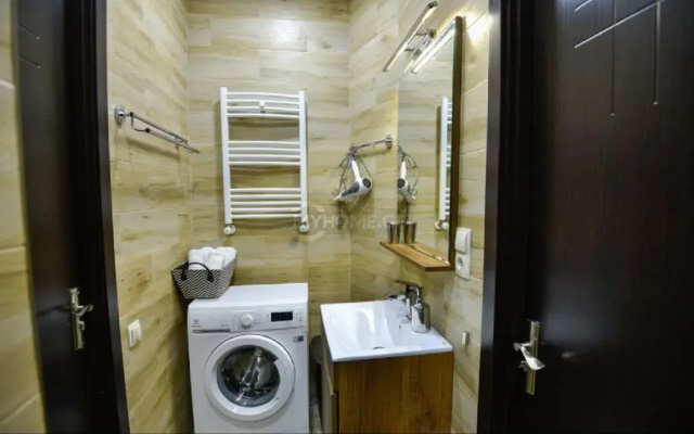 Freedom Square Apartment