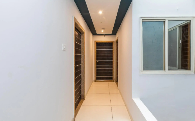 SilverKey Executive Stays 77177 Chikitsak Nagar