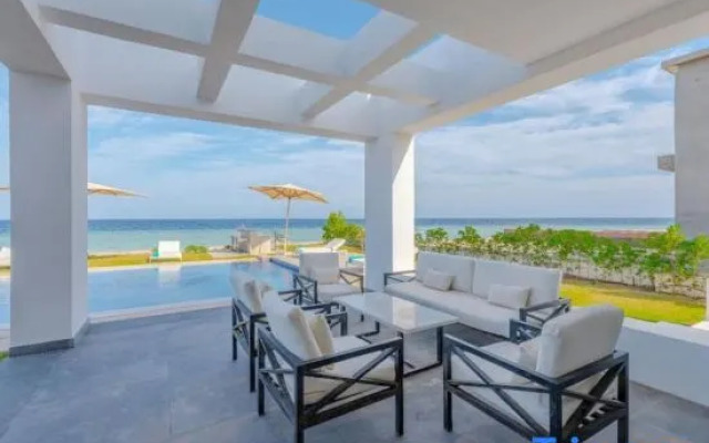 Royal Villa on the beach