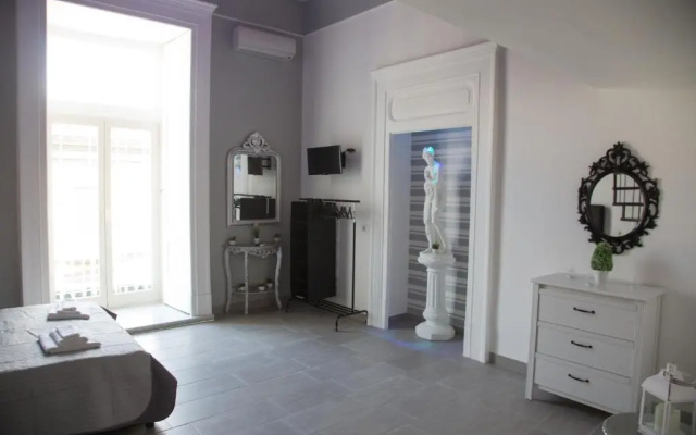 Vesuvius Luxury Suites