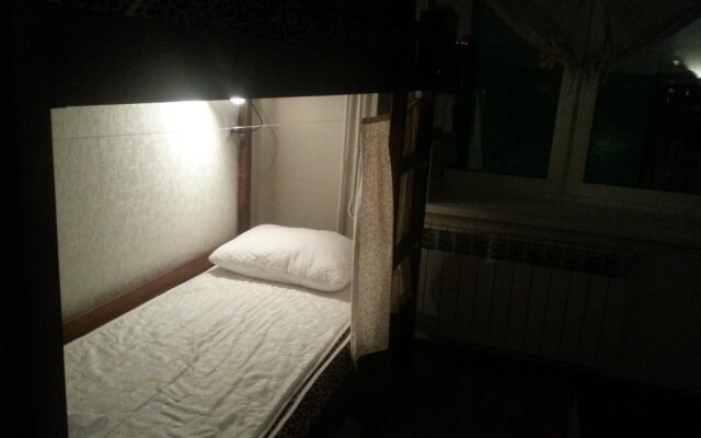 Гостиница SunnyDayz Hostel в Калуге отзывы, цены и фото номеров - забронировать гостиницу SunnyDayz Hostel онлайн Калуга комната для гостей