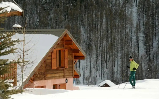 Chalet Le Mélézin hameau des Chazals Nevache Hautes Alpes