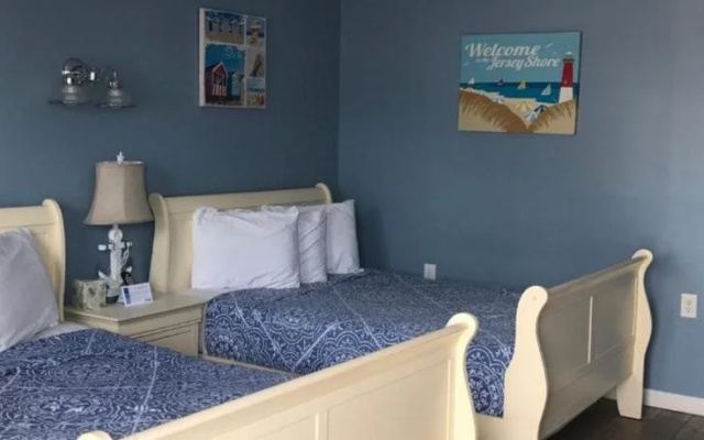 Pelican Point Motel