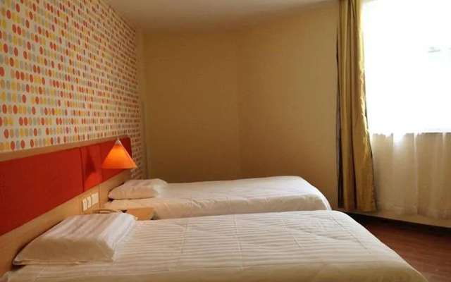 Home Inn Wuxi Anzhen Town