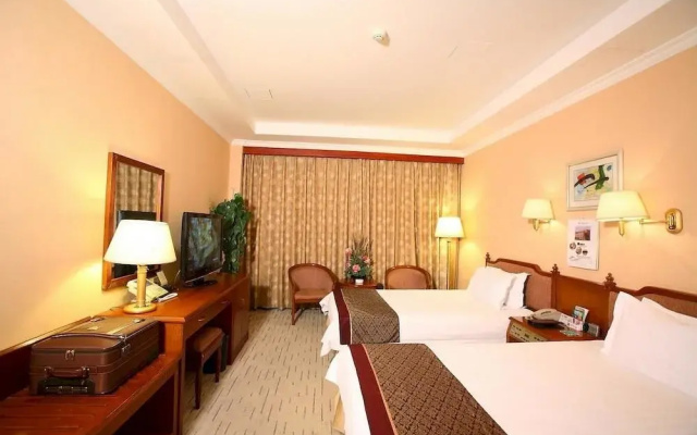 Golden Harbor Hotel