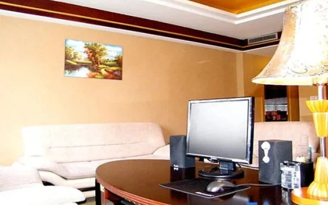 Xuefu Hotel